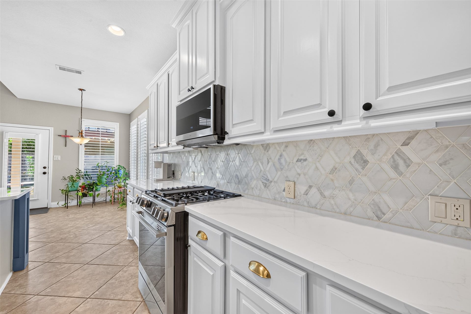 6710 Aqua Falls, Missouri City, TX 77459 6710 Aqua Falls, Missouri City, TX 77459