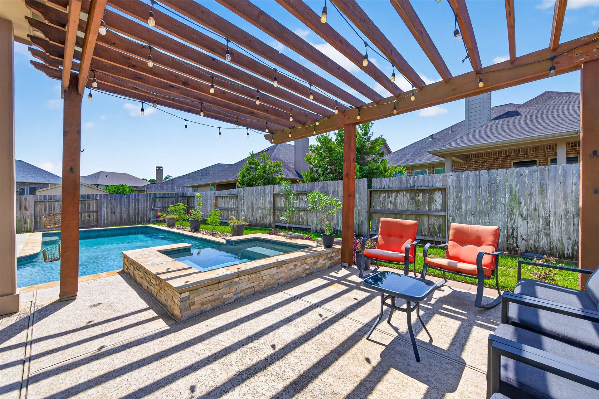 6710 Aqua Falls, Missouri City, TX 77459 Enjoy patio weather and entertaining in your own private outdoor space.