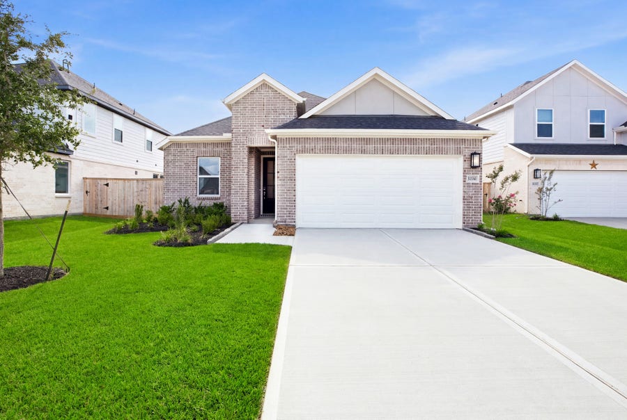 Property photo for 9723 Avalon View Drive, Cypress, TX