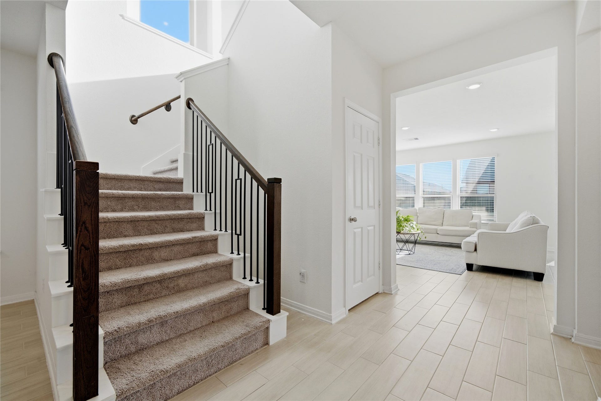 10318 Mount Winchell Drive, Iowa Colony, TX 77583 10318 Mount Winchell Drive, Iowa Colony, TX 77583