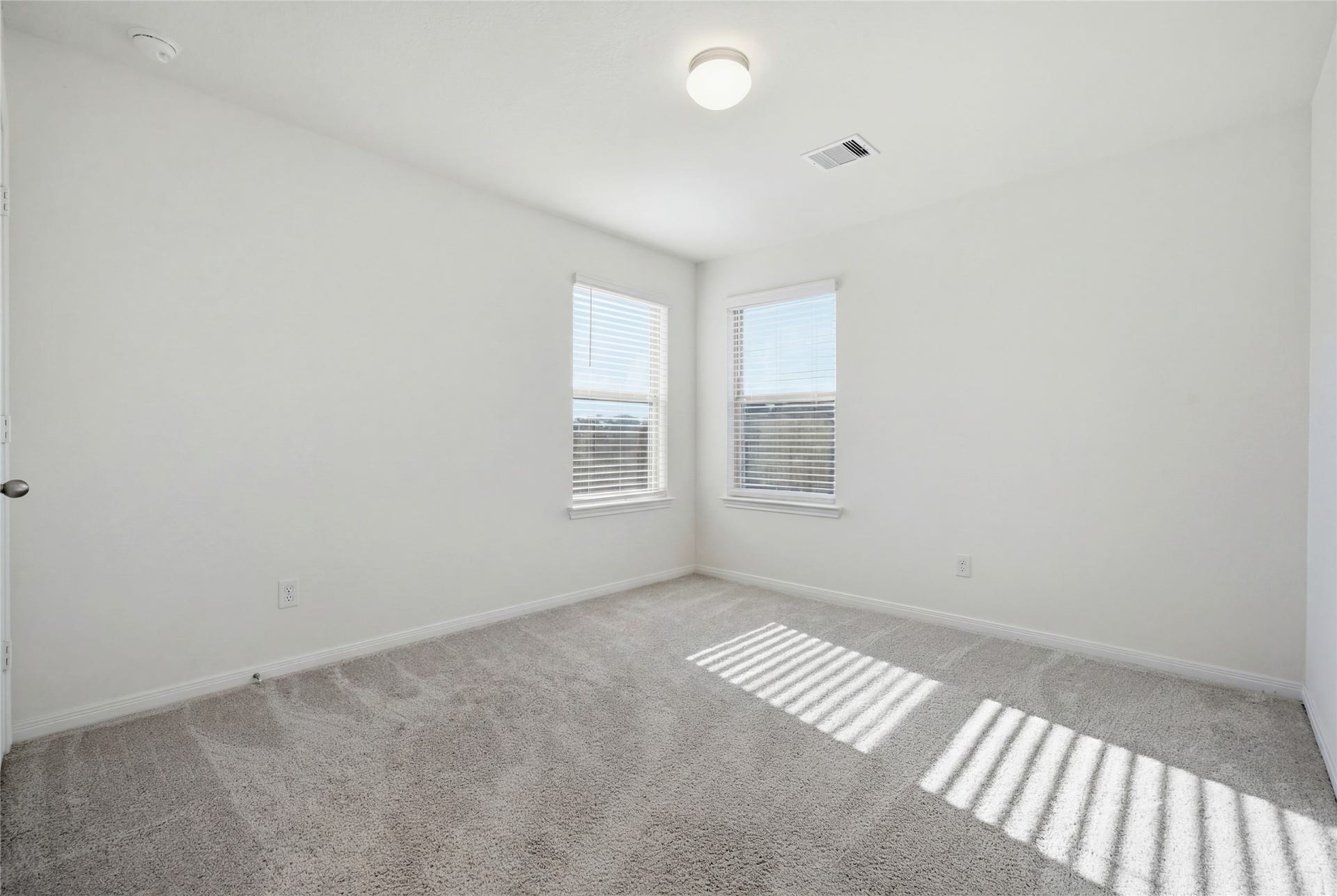 10318 Mount Winchell Drive, Iowa Colony, TX 77583 10318 Mount Winchell Drive, Iowa Colony, TX 77583