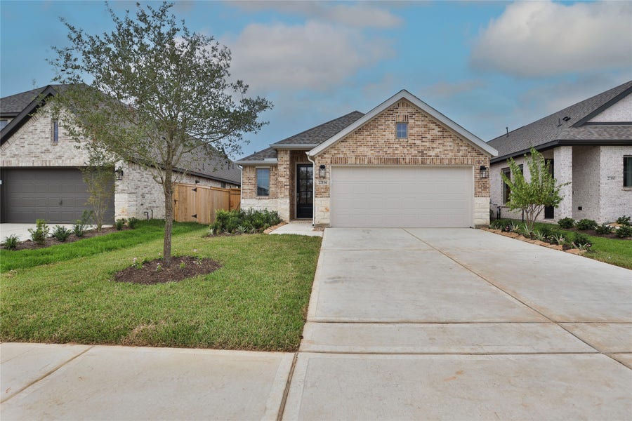 Property photo for 27334 Scarlet Paint Brush Drive, Hockley, TX