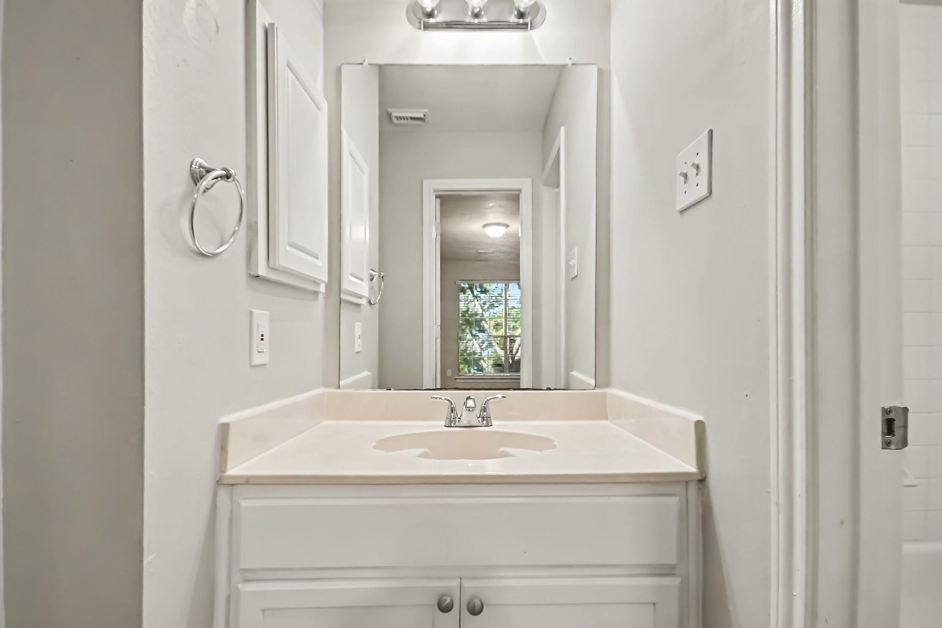 2604 Briarglen Drive, Pearland, TX 77581 2604 Briarglen Drive, Pearland, TX 77581