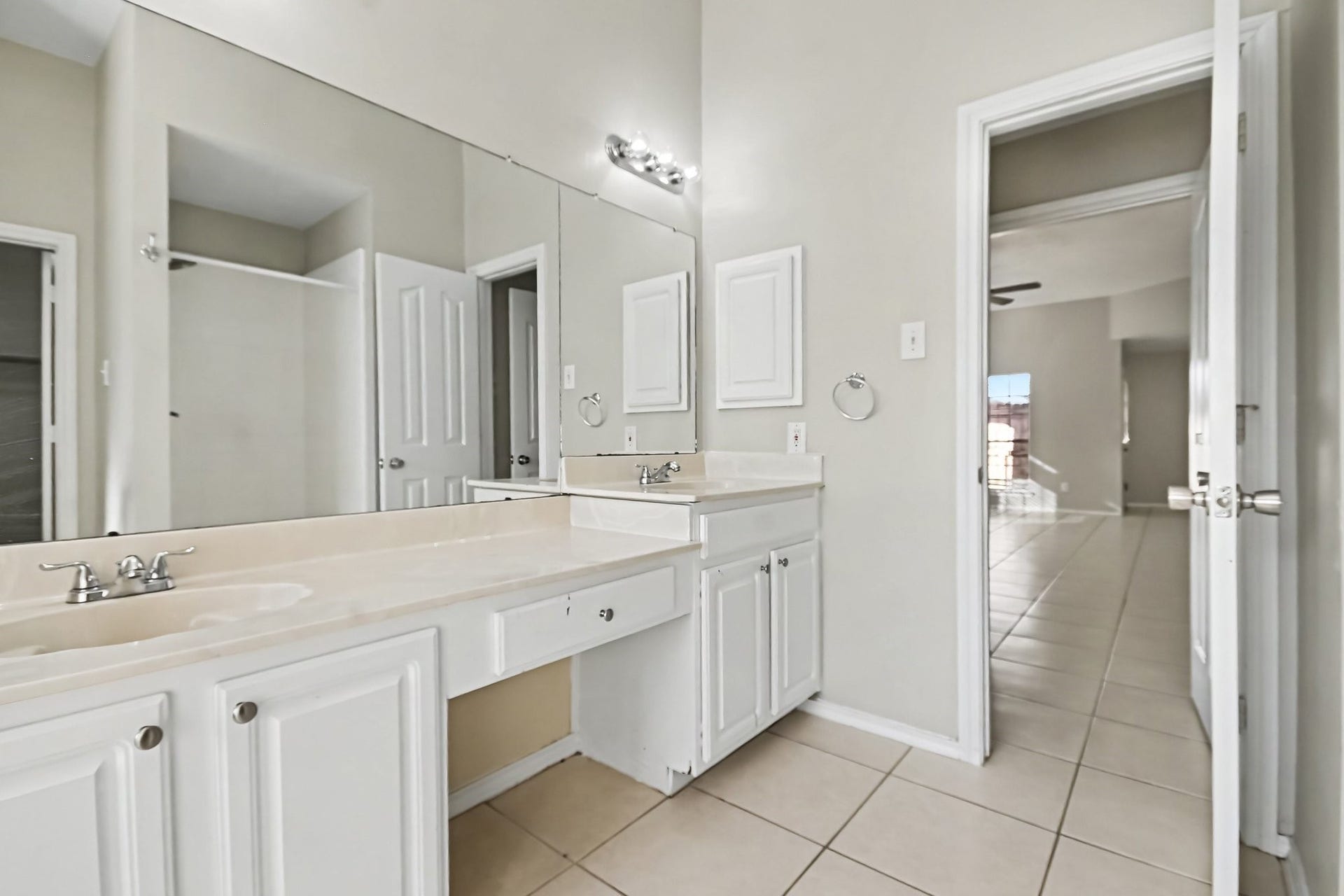 2604 Briarglen Drive, Pearland, TX 77581 2604 Briarglen Drive, Pearland, TX 77581