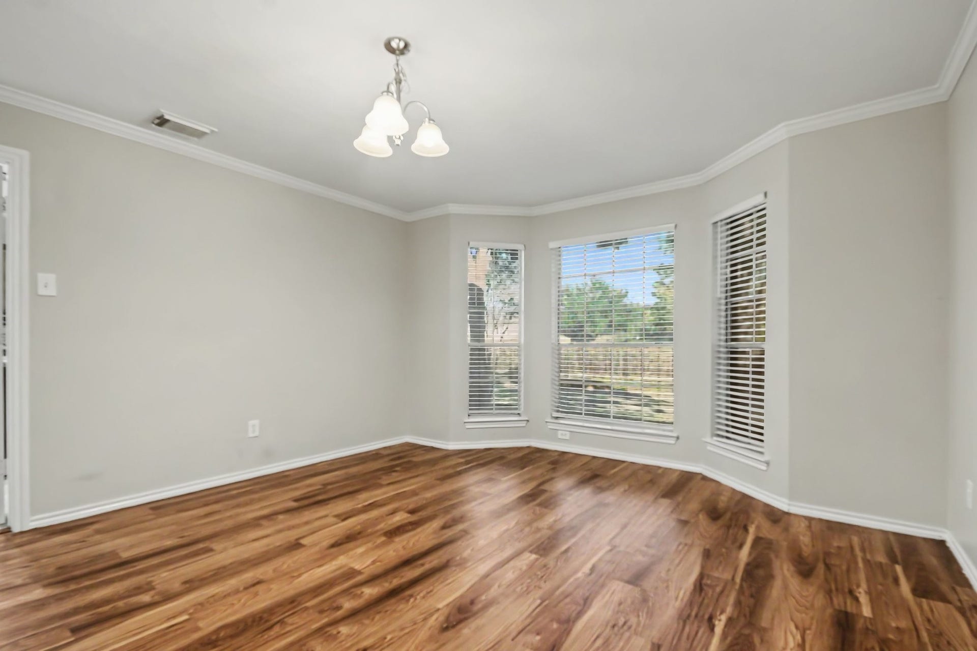 2604 Briarglen Drive, Pearland, TX 77581 2604 Briarglen Drive, Pearland, TX 77581