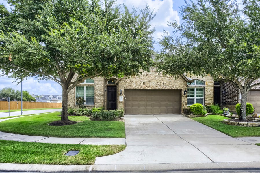 Property photo for 24238 Madrid Hill Lane, Katy, TX