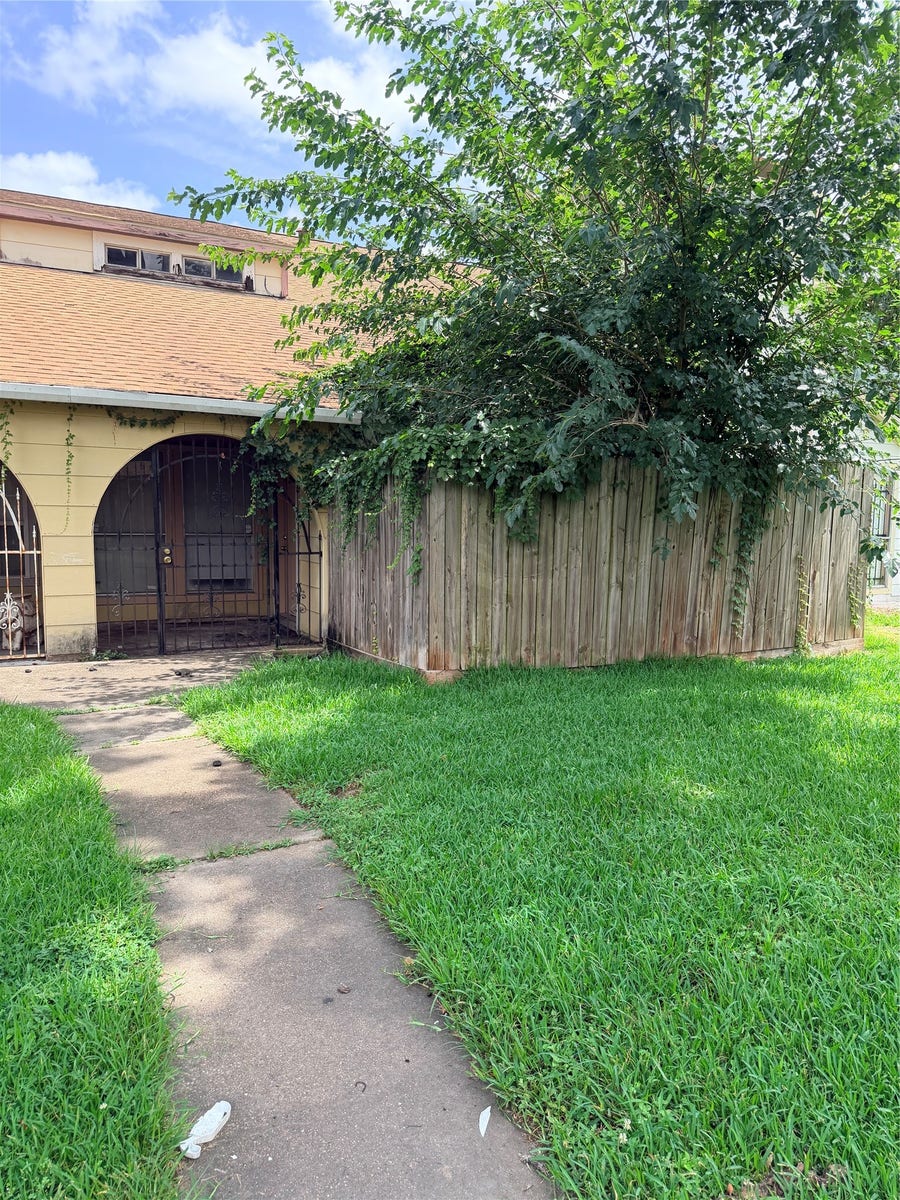 Property photo for 12246 Wild Pine Drive, #C, Houston, TX