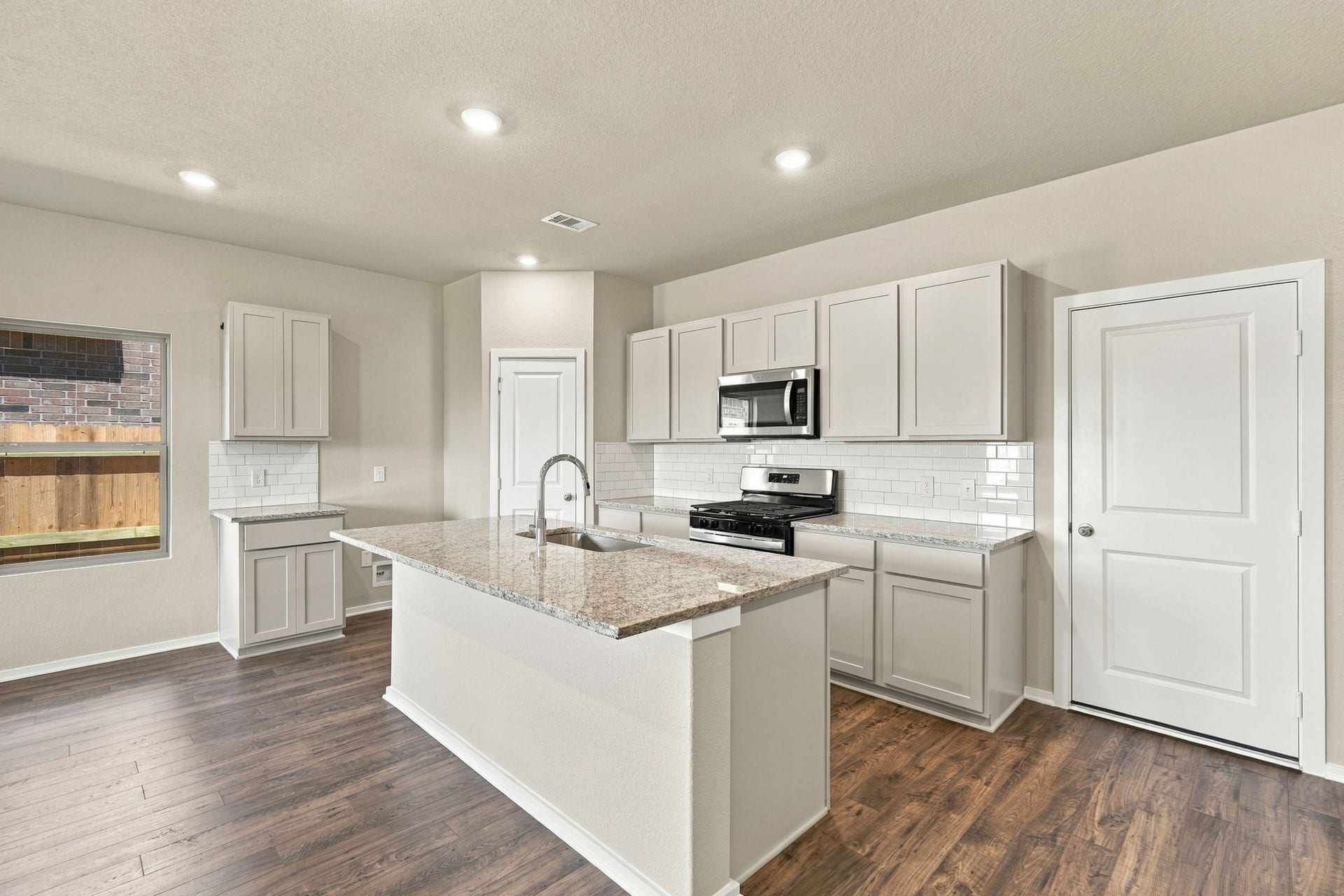 19043 Cetara Villa Drive, Hockley, TX 77447