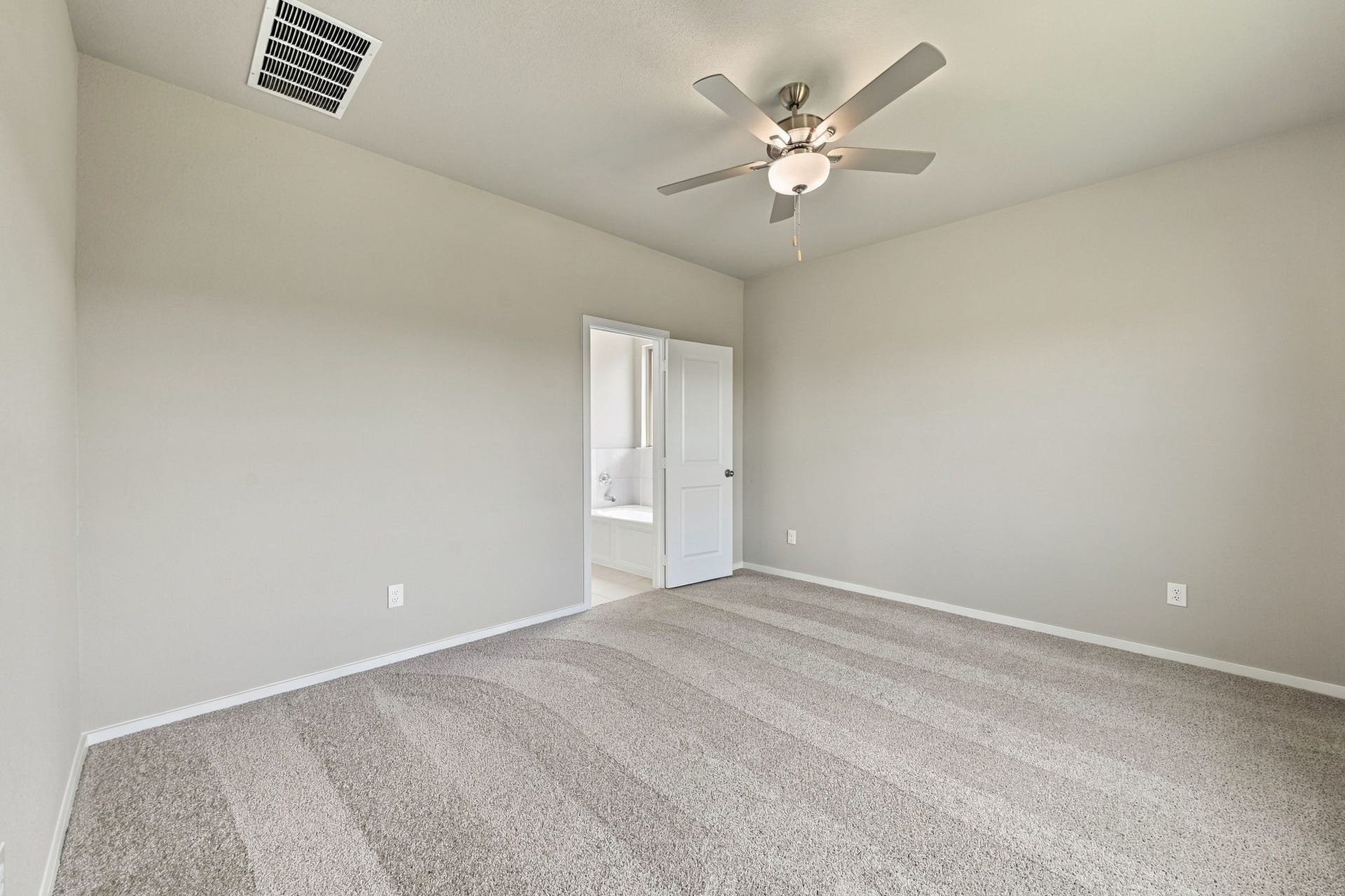 19043 Cetara Villa Drive, Hockley, TX 77447