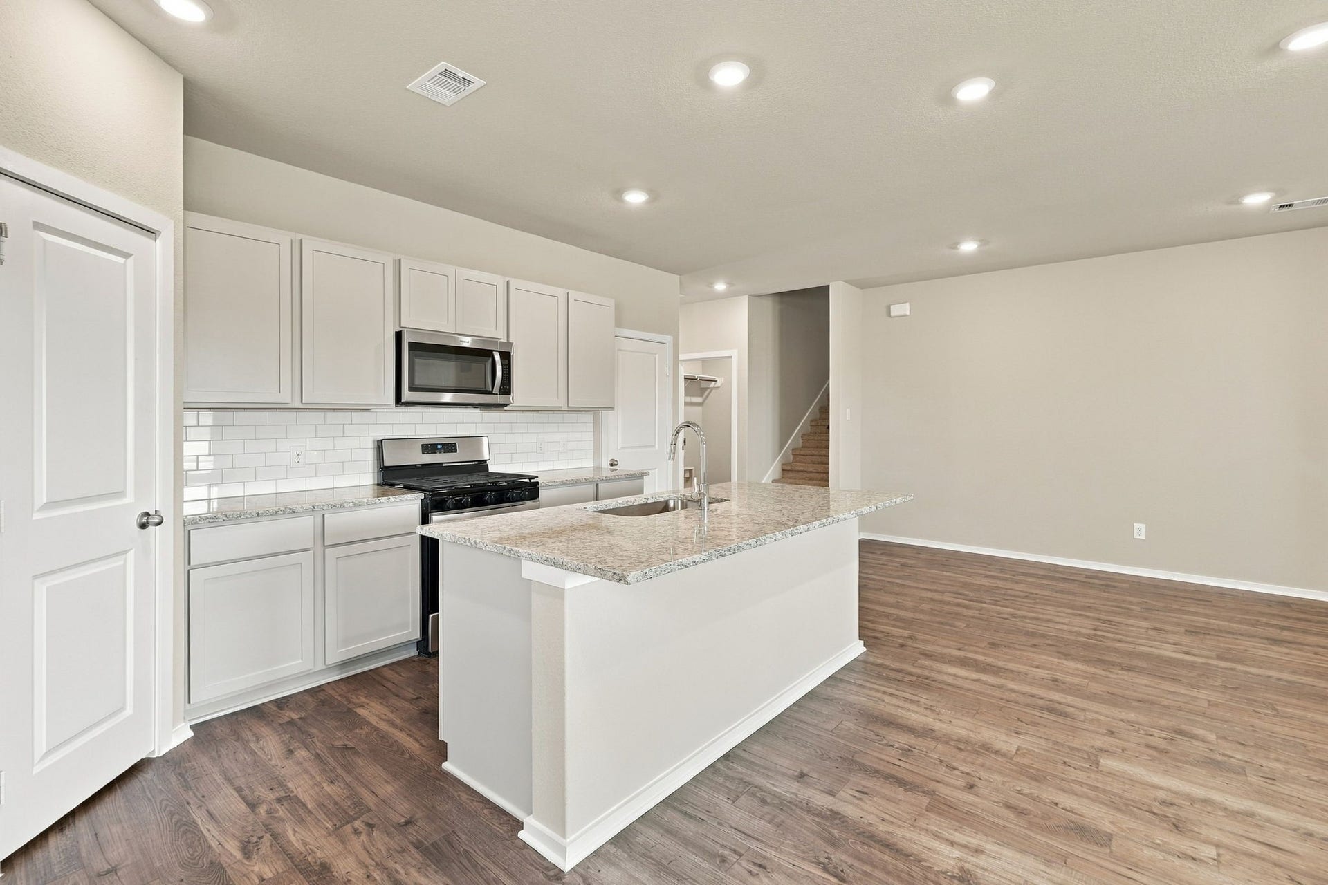 19043 Cetara Villa Drive, Hockley, TX 77447