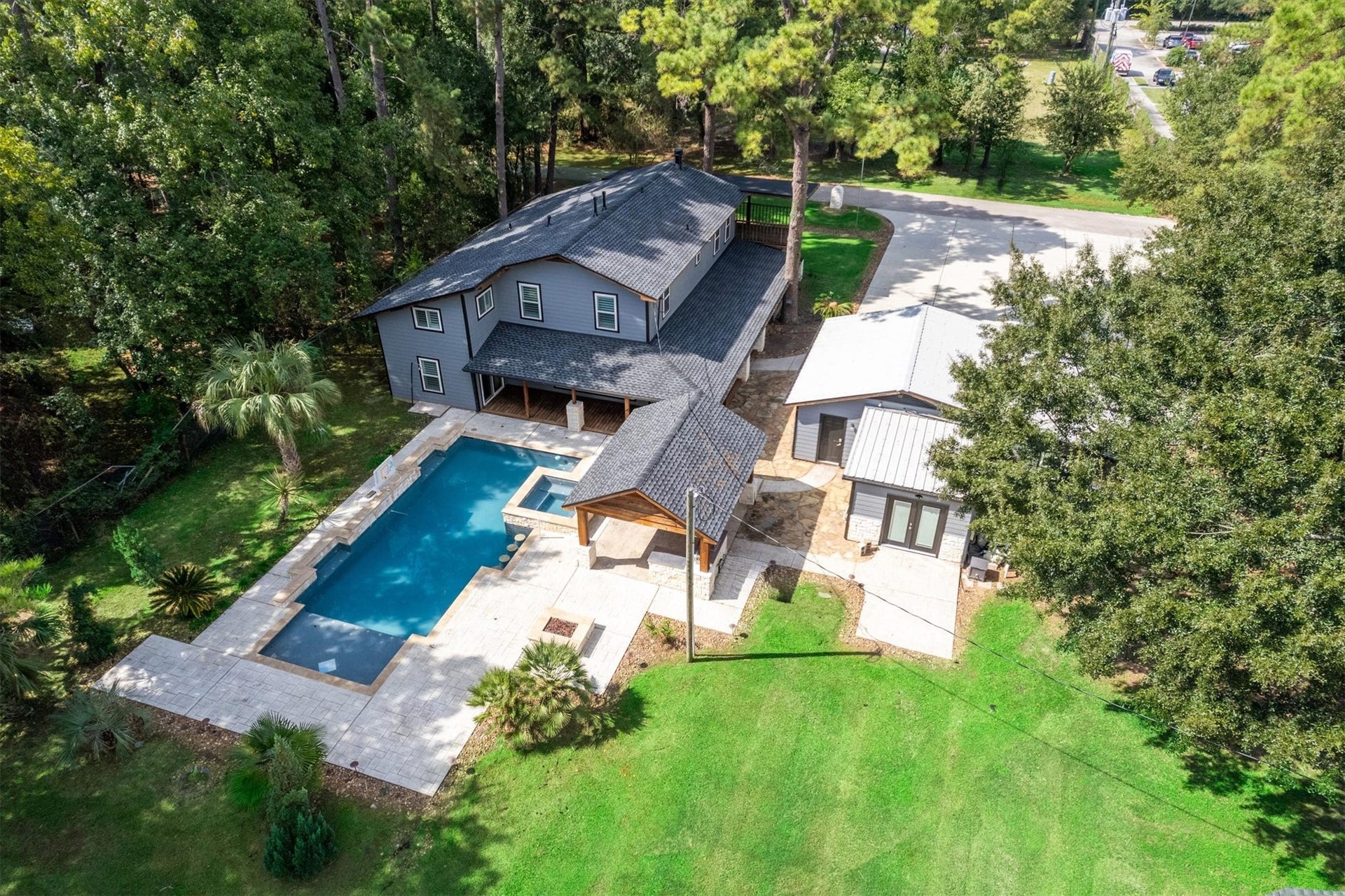 7119 Poole Road, Spring, TX 77379 Imagine having all this in the heart of the Klein area. You will love entertaining relatives and friends in this special home.