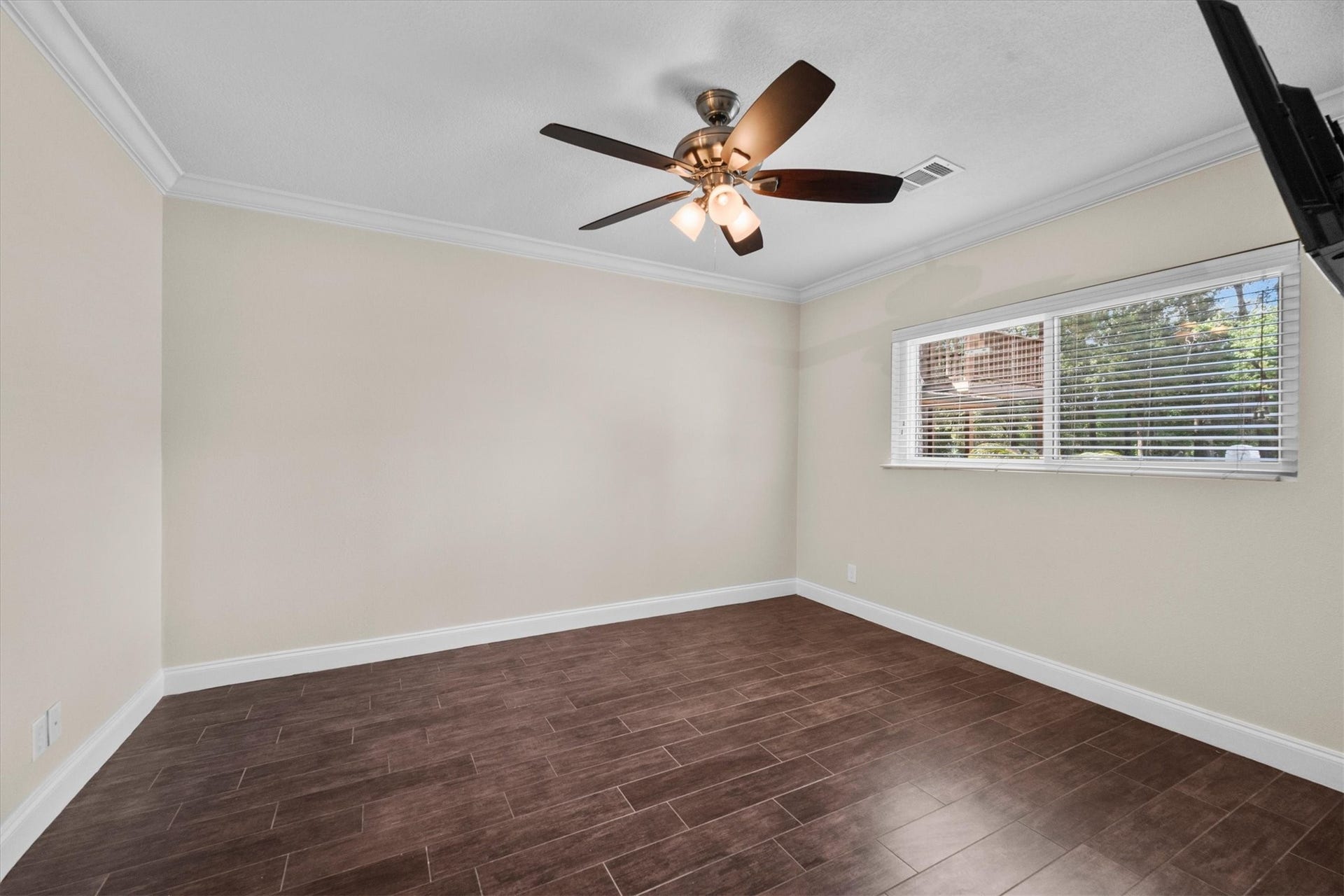 7119 Poole Road, Spring, TX 77379 Bedroom 2 - guest house
