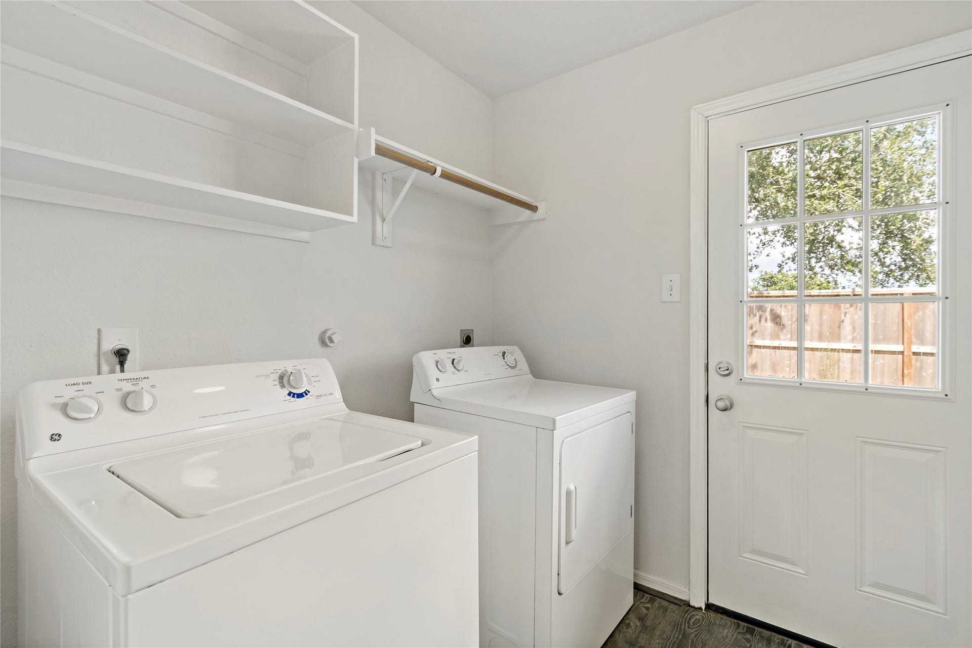 3419 Cypress Village Drive, Pearland, TX 77584 3419 Cypress Village Drive, Pearland, TX 77584