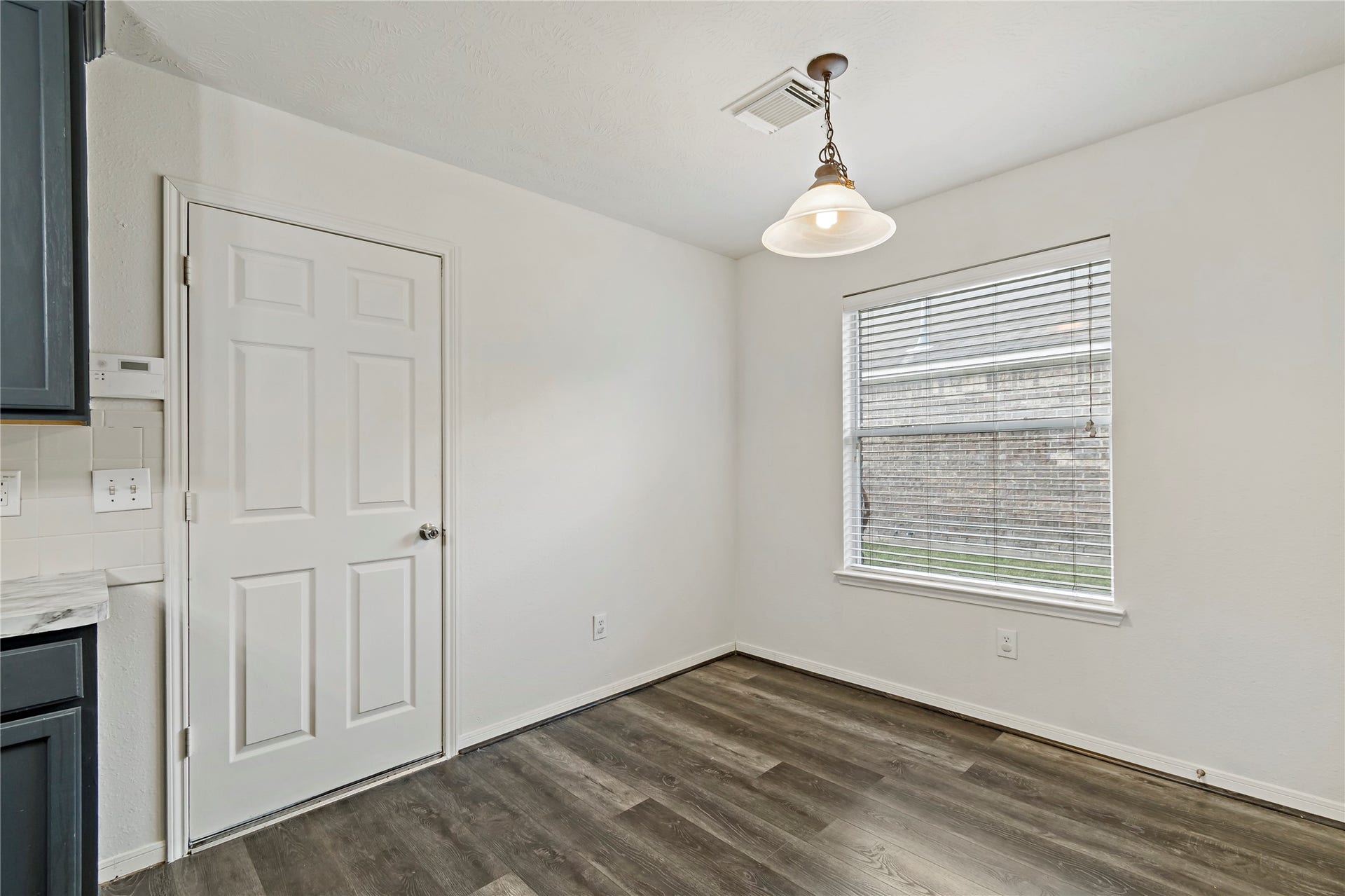 3419 Cypress Village Drive, Pearland, TX 77584 3419 Cypress Village Drive, Pearland, TX 77584