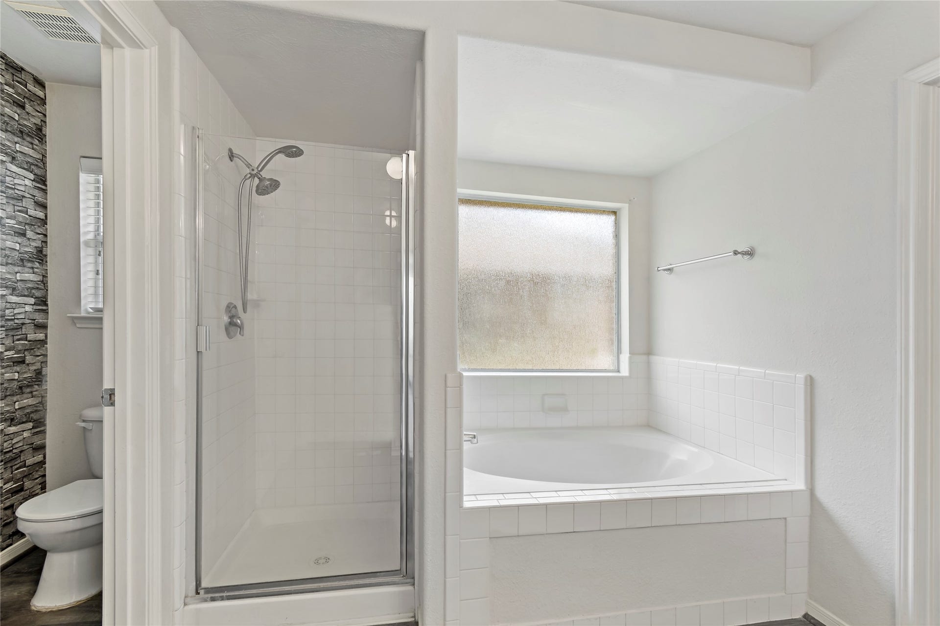 3419 Cypress Village Drive, Pearland, TX 77584 3419 Cypress Village Drive, Pearland, TX 77584