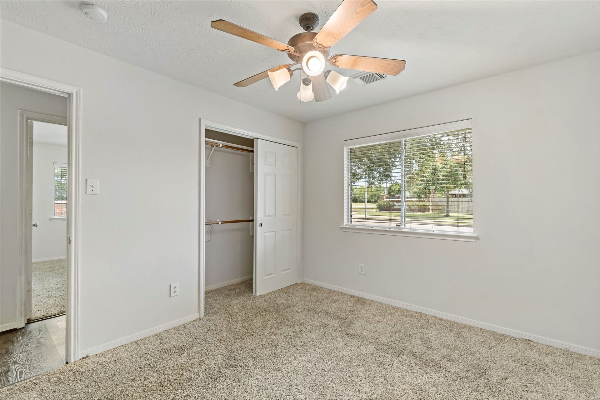 3419 Cypress Village Drive, Pearland, TX 77584 3419 Cypress Village Drive, Pearland, TX 77584