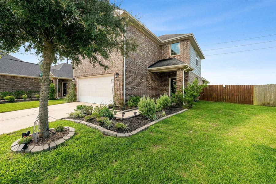 Property photo for 31759 Wellington Pass, Fulshear, TX