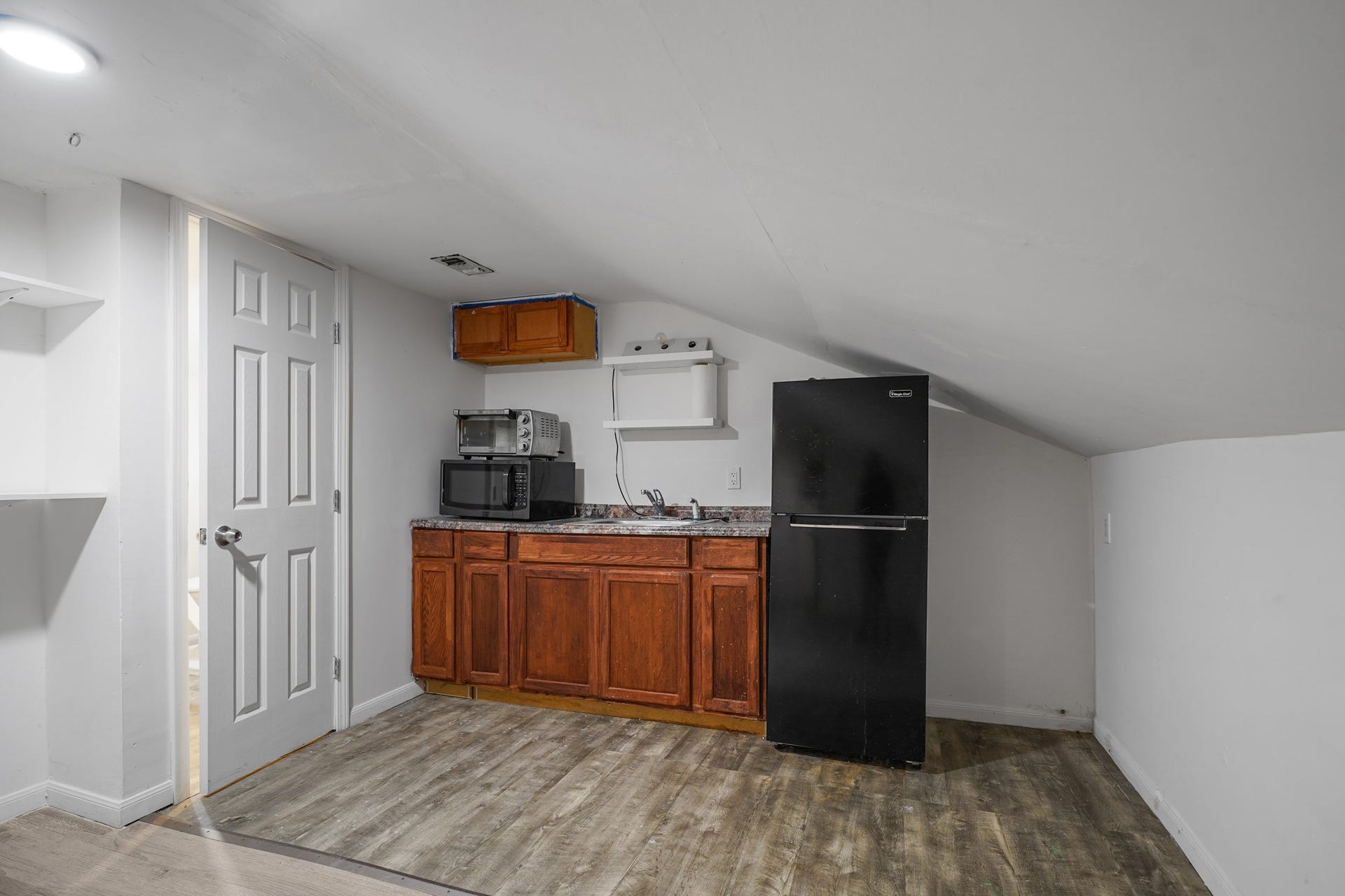 2102 Oak Shores Drive, Houston, TX 77339 2102 Oak Shores Drive, Houston, TX 77339