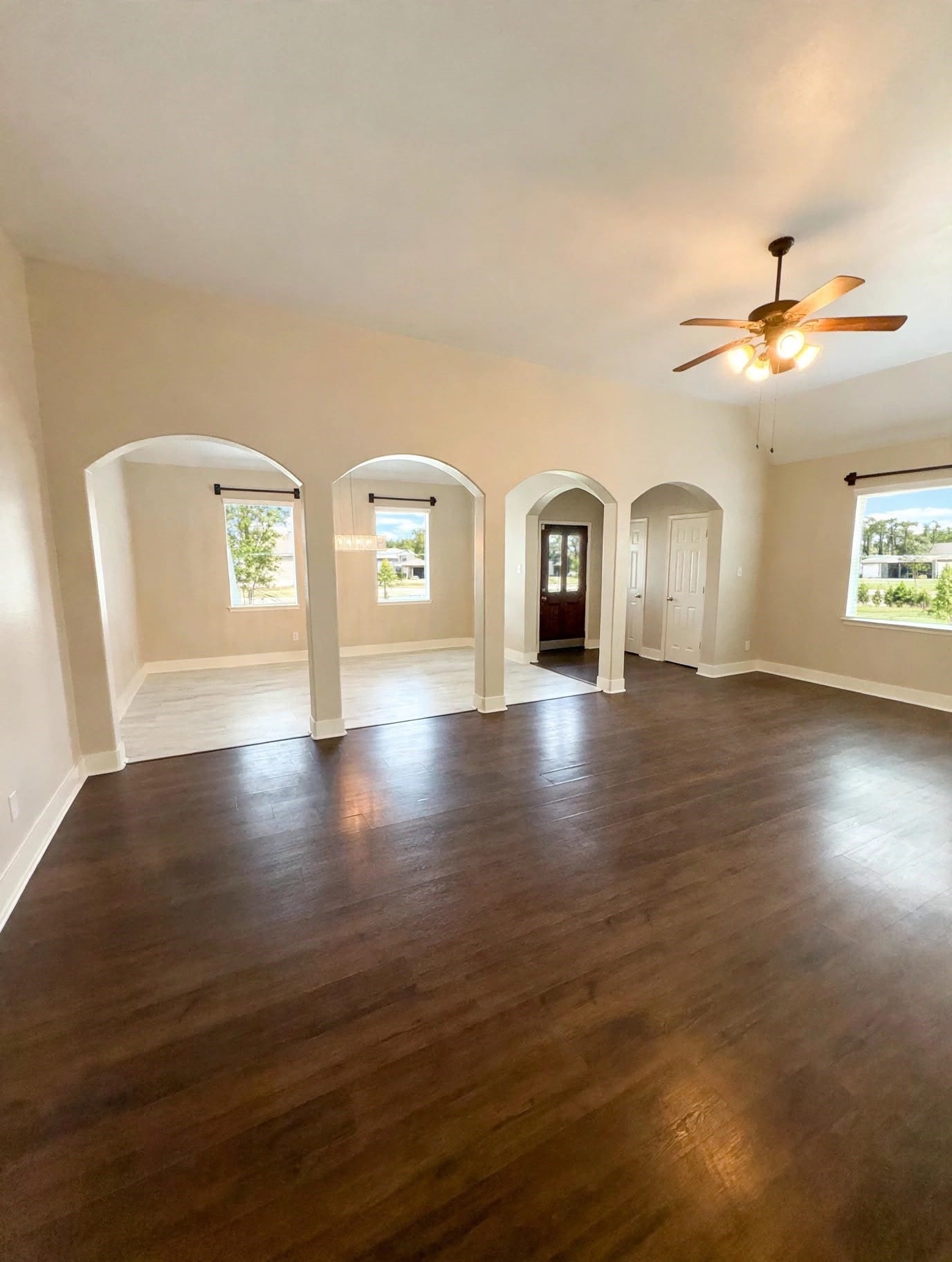303 Lake Line Drive, Alvin, TX 77511 303 Lake Line Drive, Alvin, TX 77511