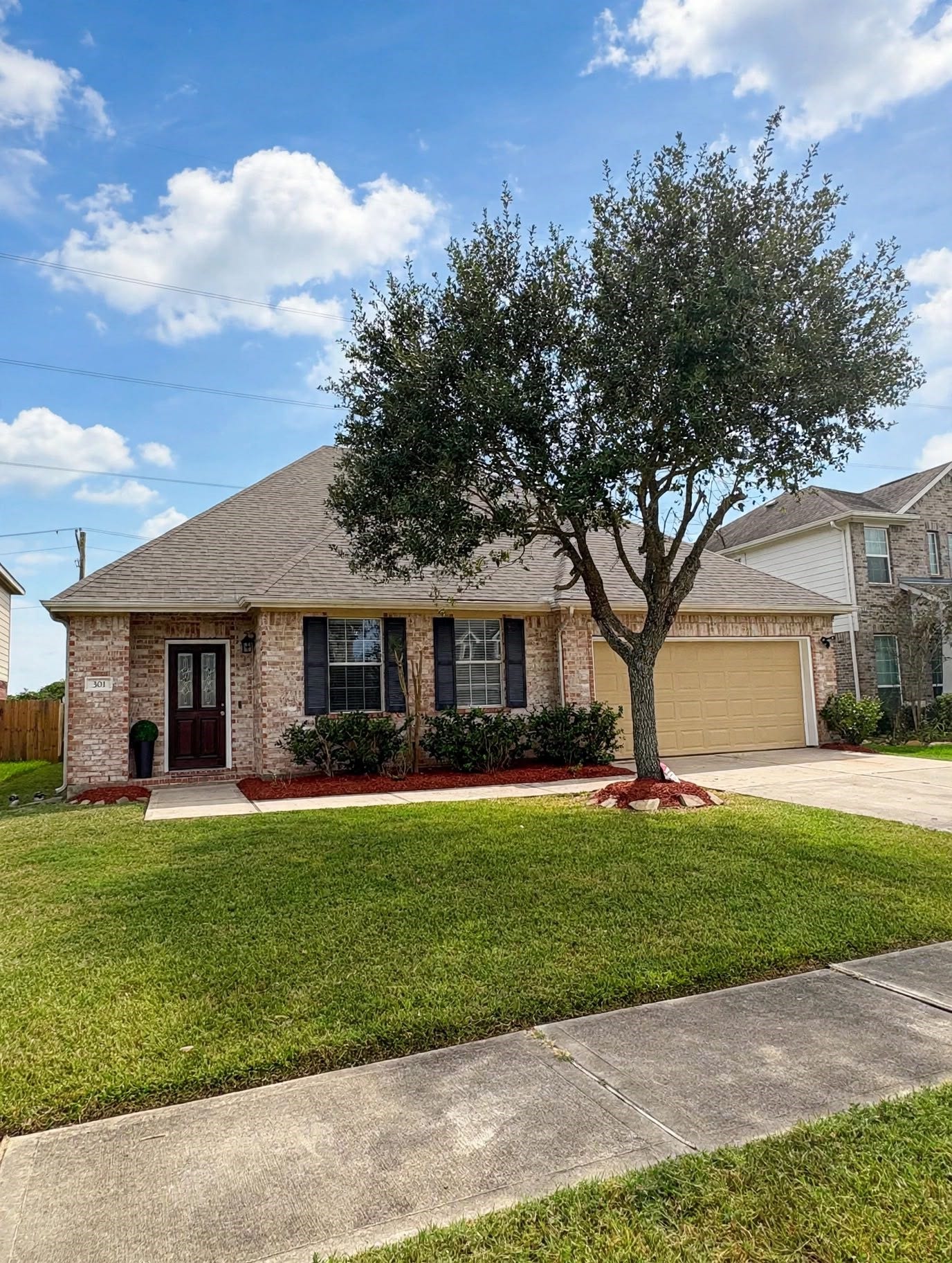 303 Lake Line Drive, Alvin, TX 77511 303 Lake Line Drive, Alvin, TX 77511