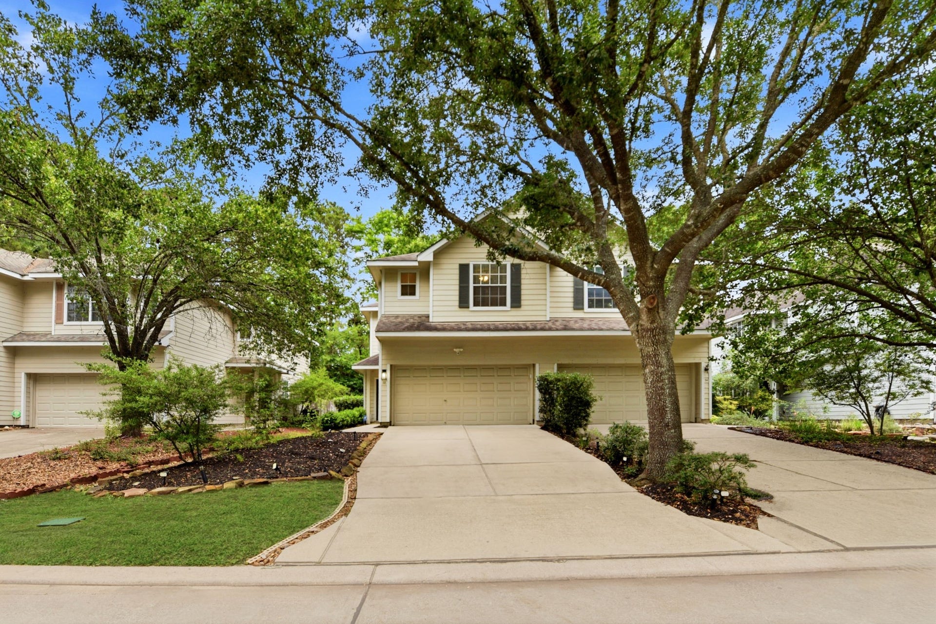 78 N Camellia Grove Circle, The Woodlands, TX 77382 78 N Camellia Grove Circle, The Woodlands, TX 77382