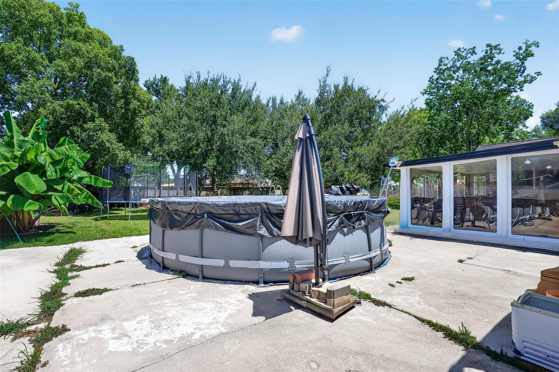 104 Burgundy Lane, League City, TX 77573 104 Burgundy Lane, League City, TX 77573