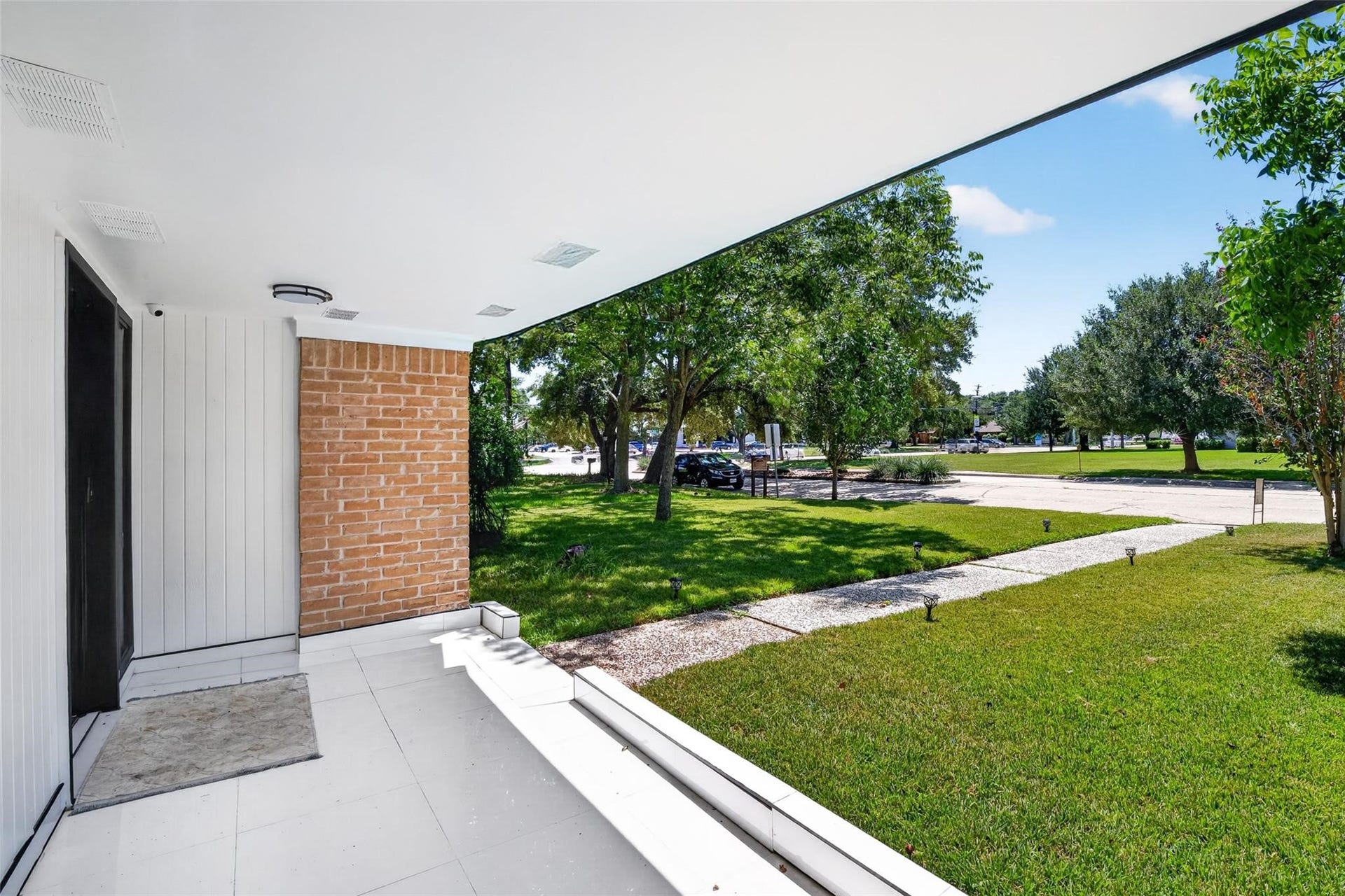 104 Burgundy Lane, League City, TX 77573 104 Burgundy Lane, League City, TX 77573