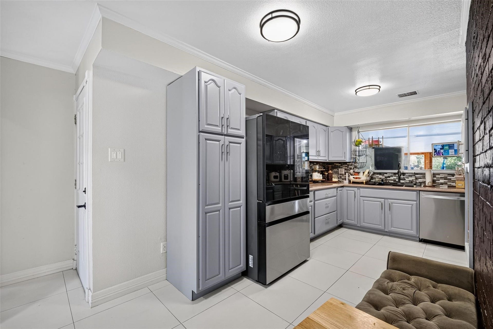 104 Burgundy Lane, League City, TX 77573 104 Burgundy Lane, League City, TX 77573