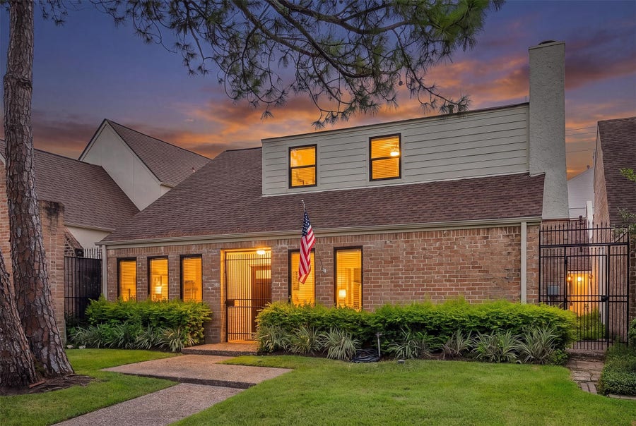 Property photo for 1032 Townplace Street, Houston, TX