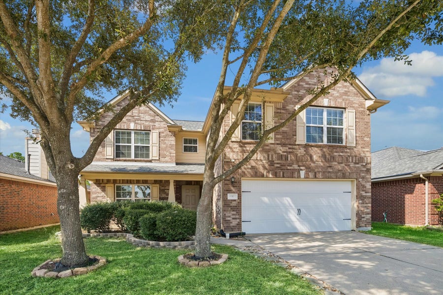 Property photo for 11927 Golden Lodge Lane, Houston, TX