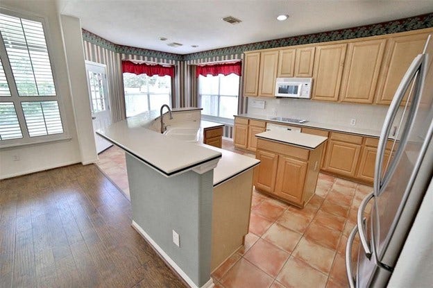 1939 Misty Falls LN, Richmond, TX 77406