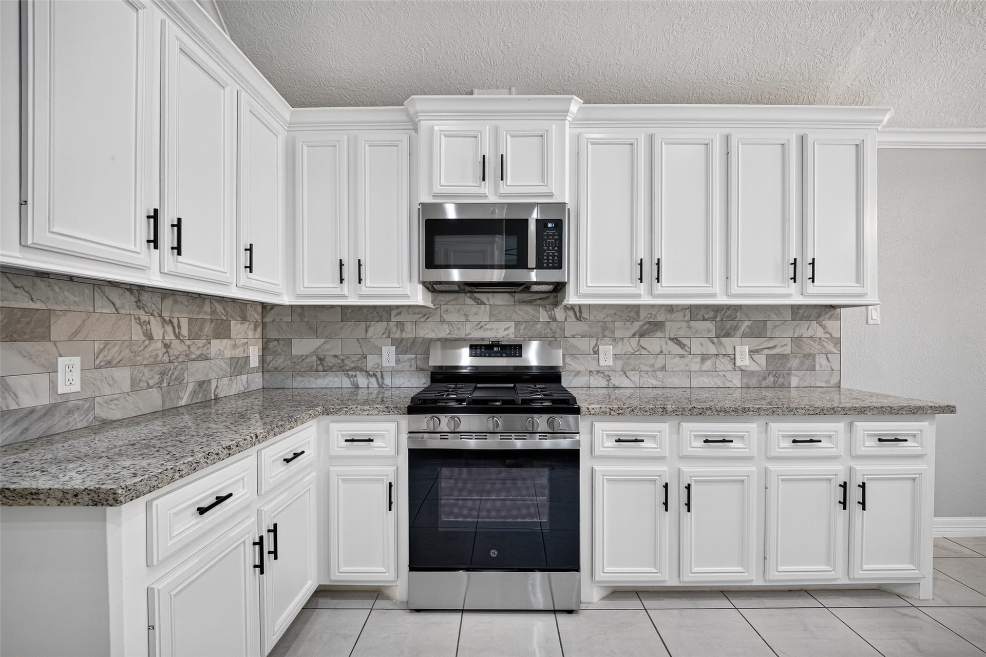 803 Avenue K, South Houston, TX 77587 803 Avenue K, South Houston, TX 77587