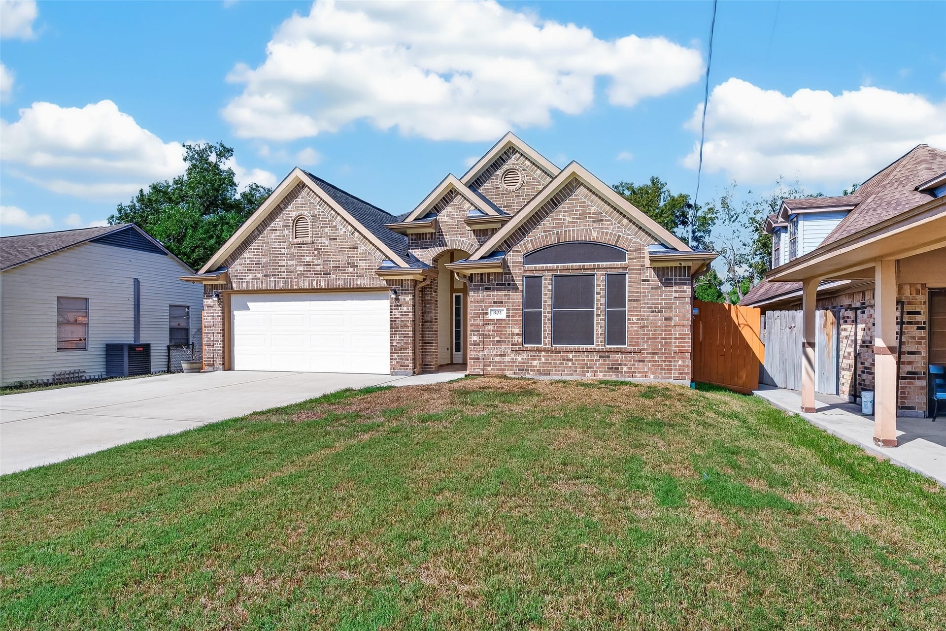 803 Avenue K, South Houston, TX 77587 Schedule a tour and apply today.