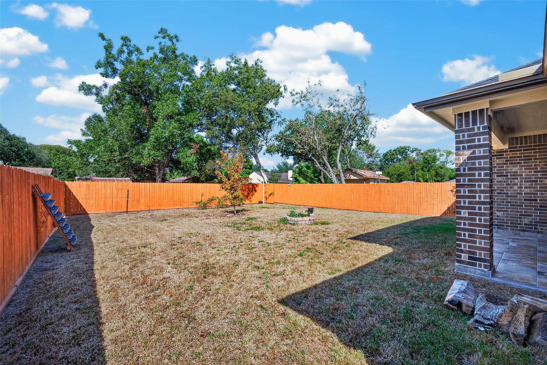 803 Avenue K, South Houston, TX 77587 803 Avenue K, South Houston, TX 77587