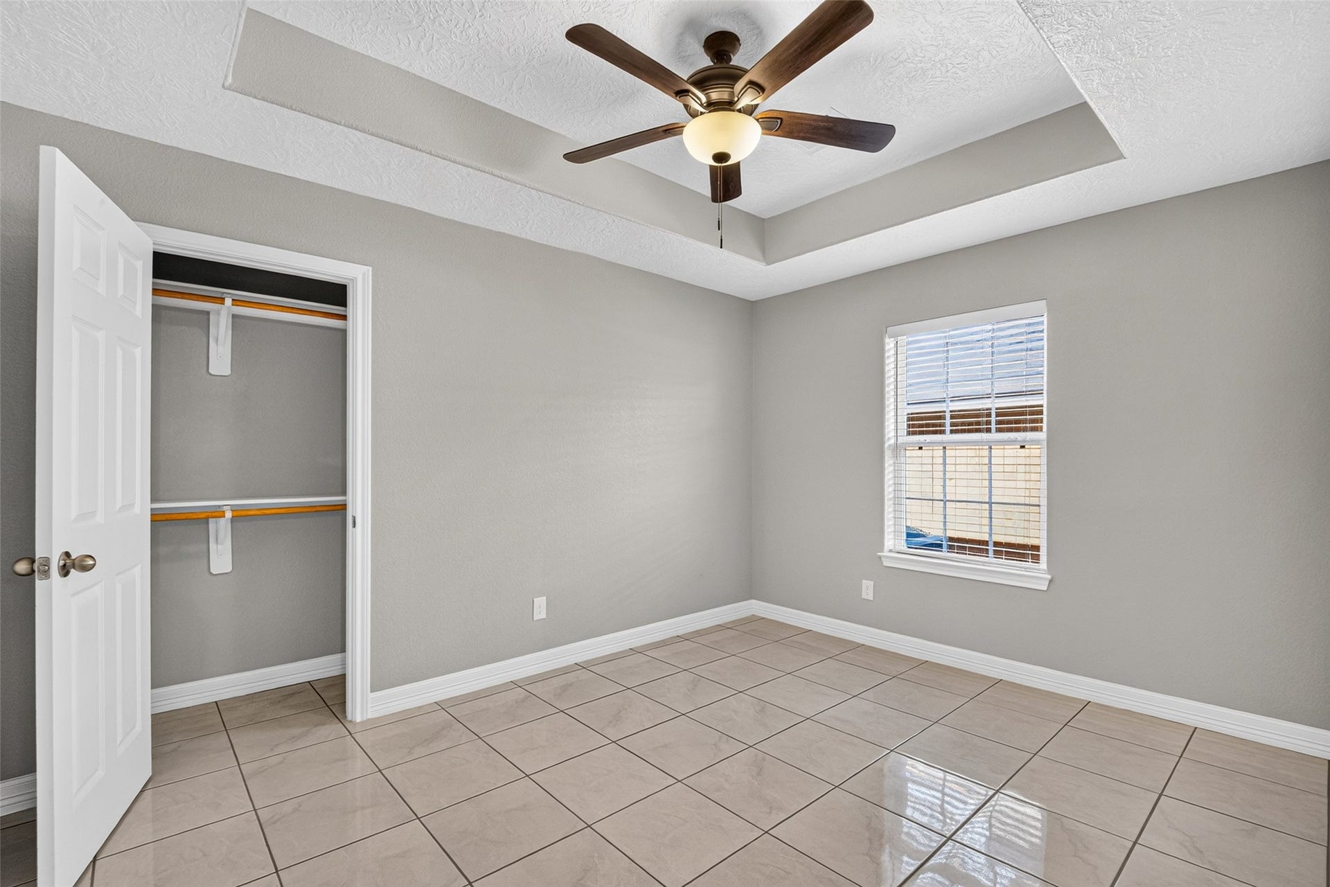 803 Avenue K, South Houston, TX 77587 803 Avenue K, South Houston, TX 77587