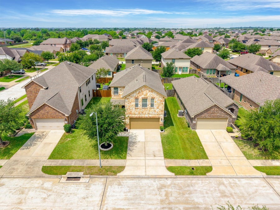Property photo for 3611 Sumner Lodge Drive, Katy, TX