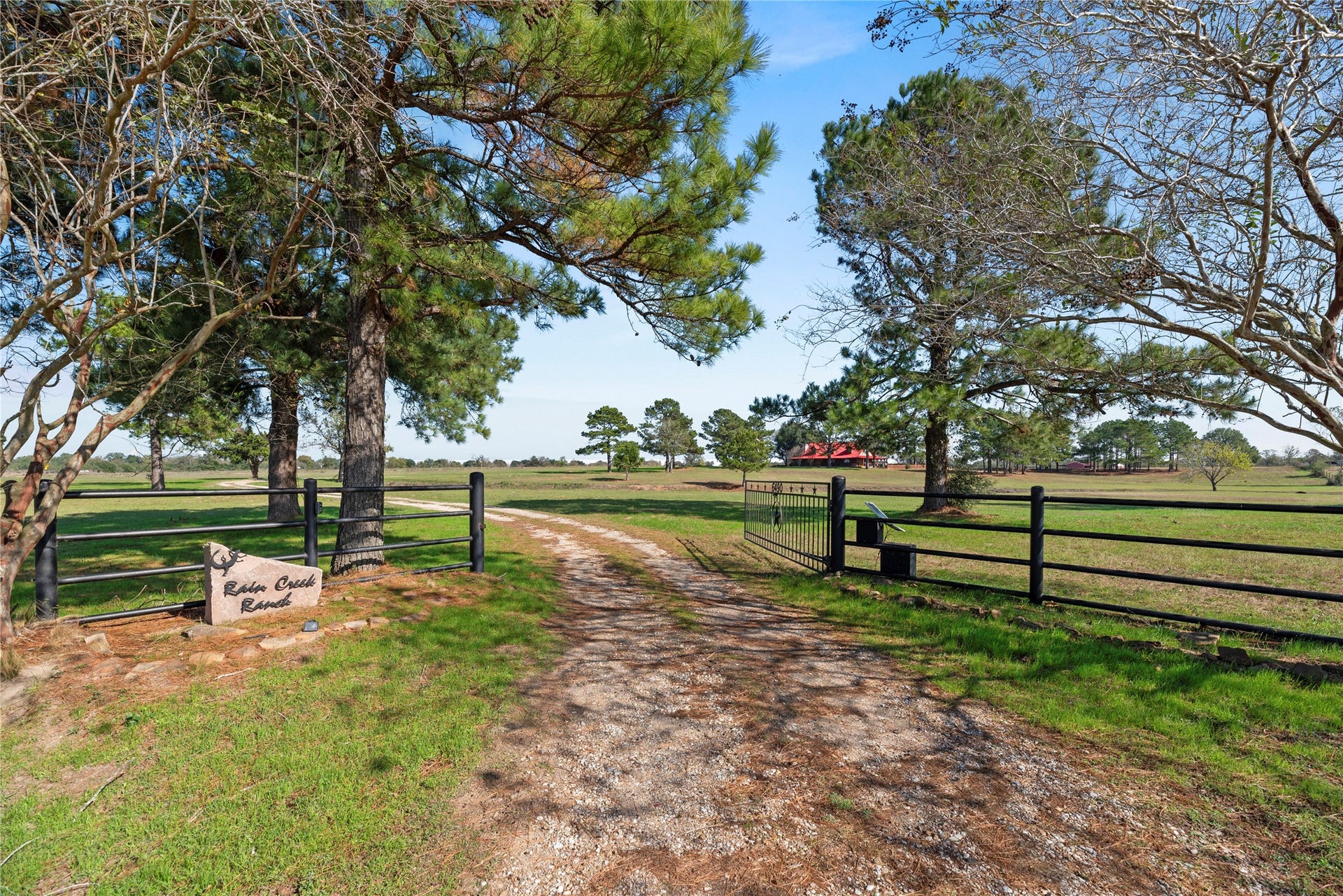 6490 Adams Flat Road, Brookshire, TX 77423 Electonic gate
