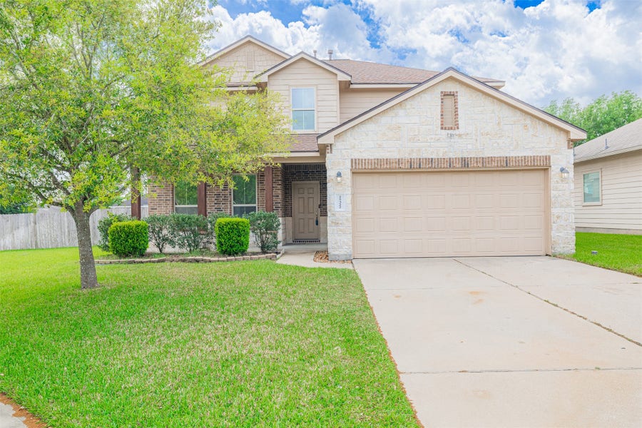 Property photo for 25322 Saddlebrook Ranch Drive, Tomball, TX
