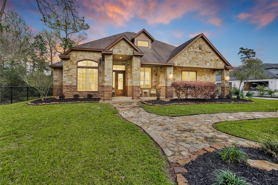 Property photo for 27910 Hansons Court, Spring, TX