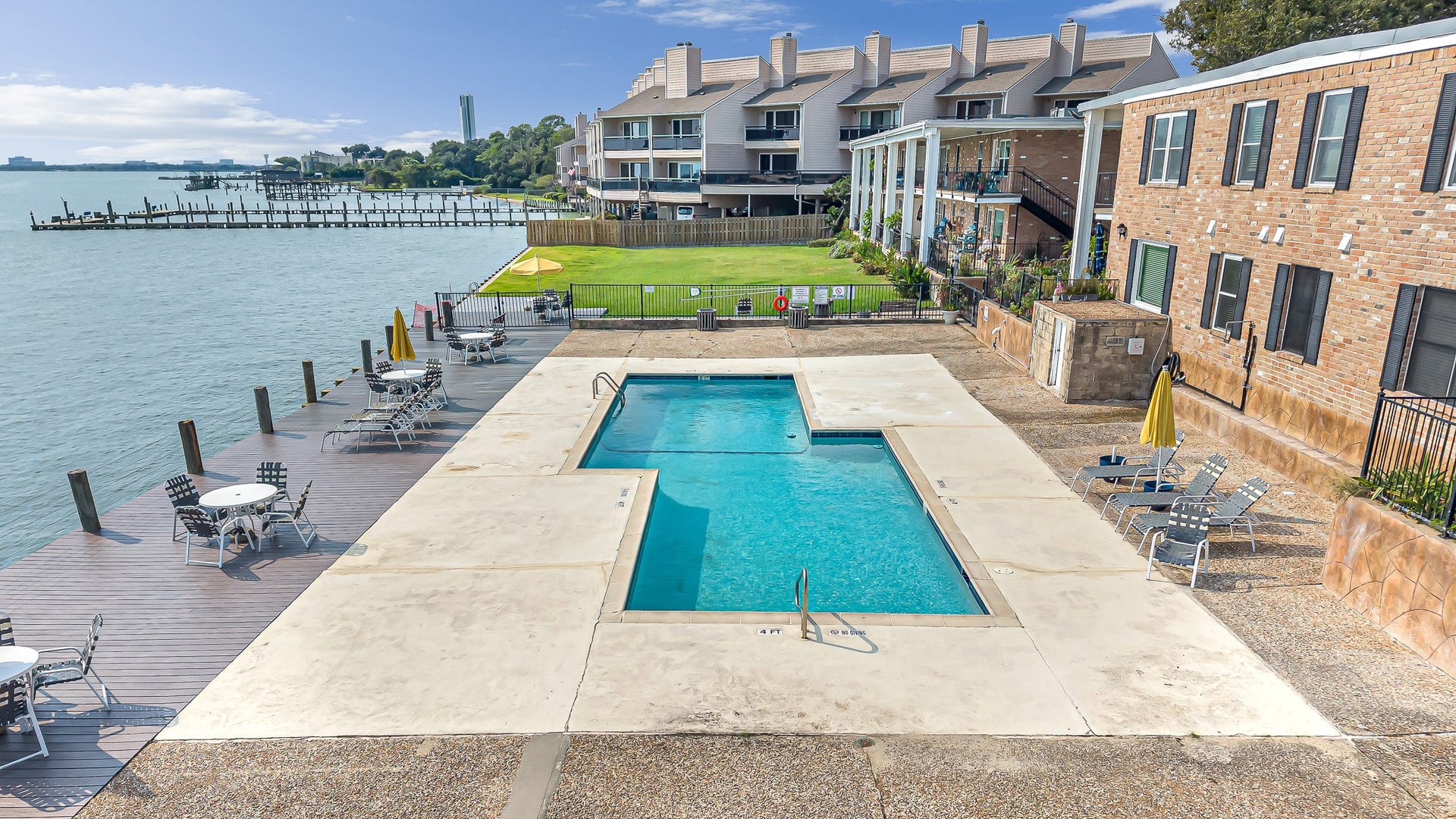 3535 E Nasa Parkway, #90, Seabrook, TX 77586