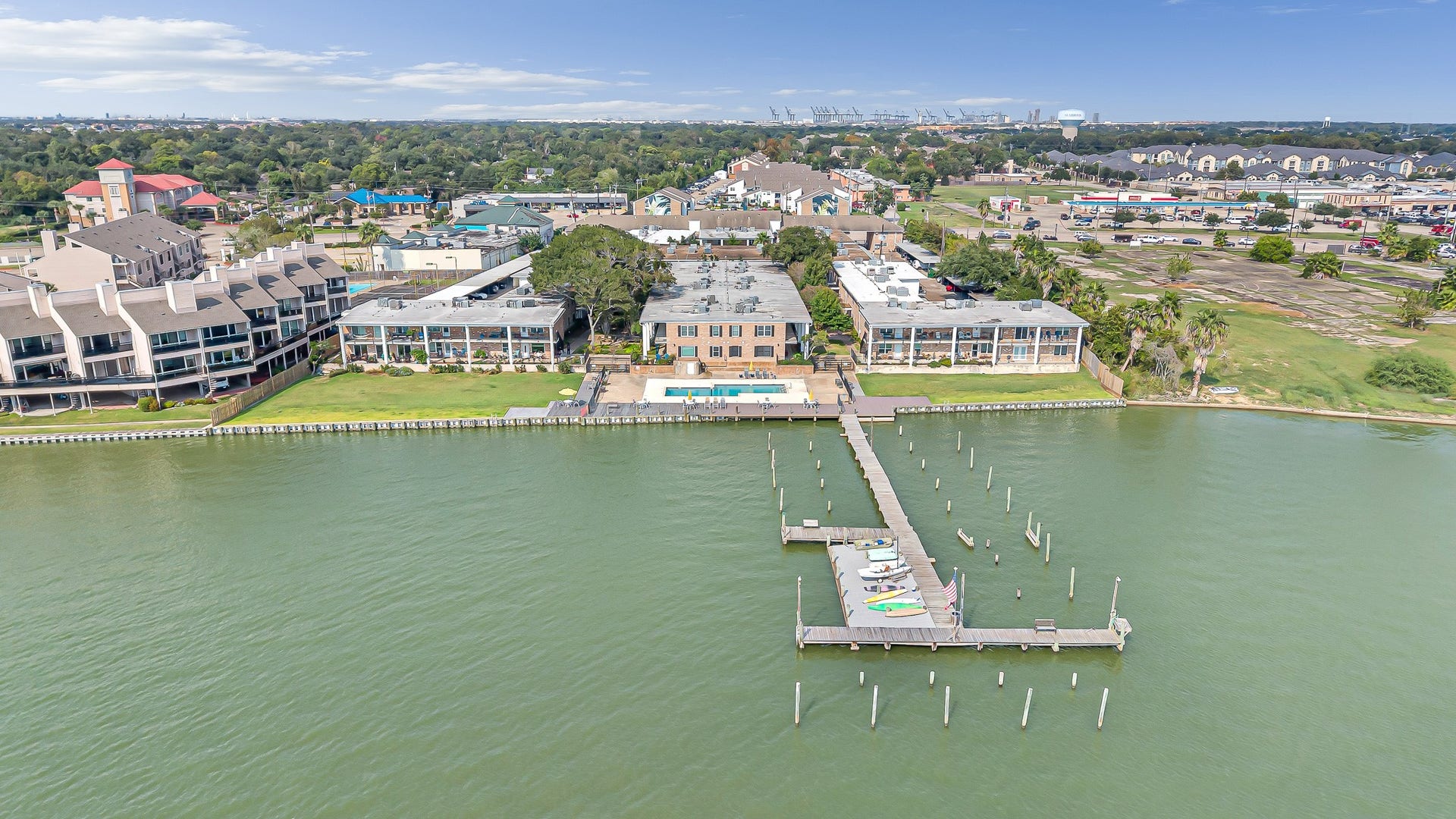 3535 E Nasa Parkway, #90, Seabrook, TX 77586