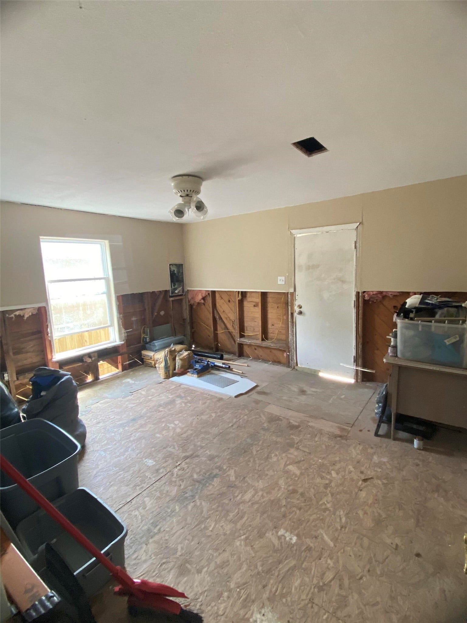 4605 Dakota Street, Dickinson, TX 77539 4605 Dakota Street, Dickinson, TX 77539