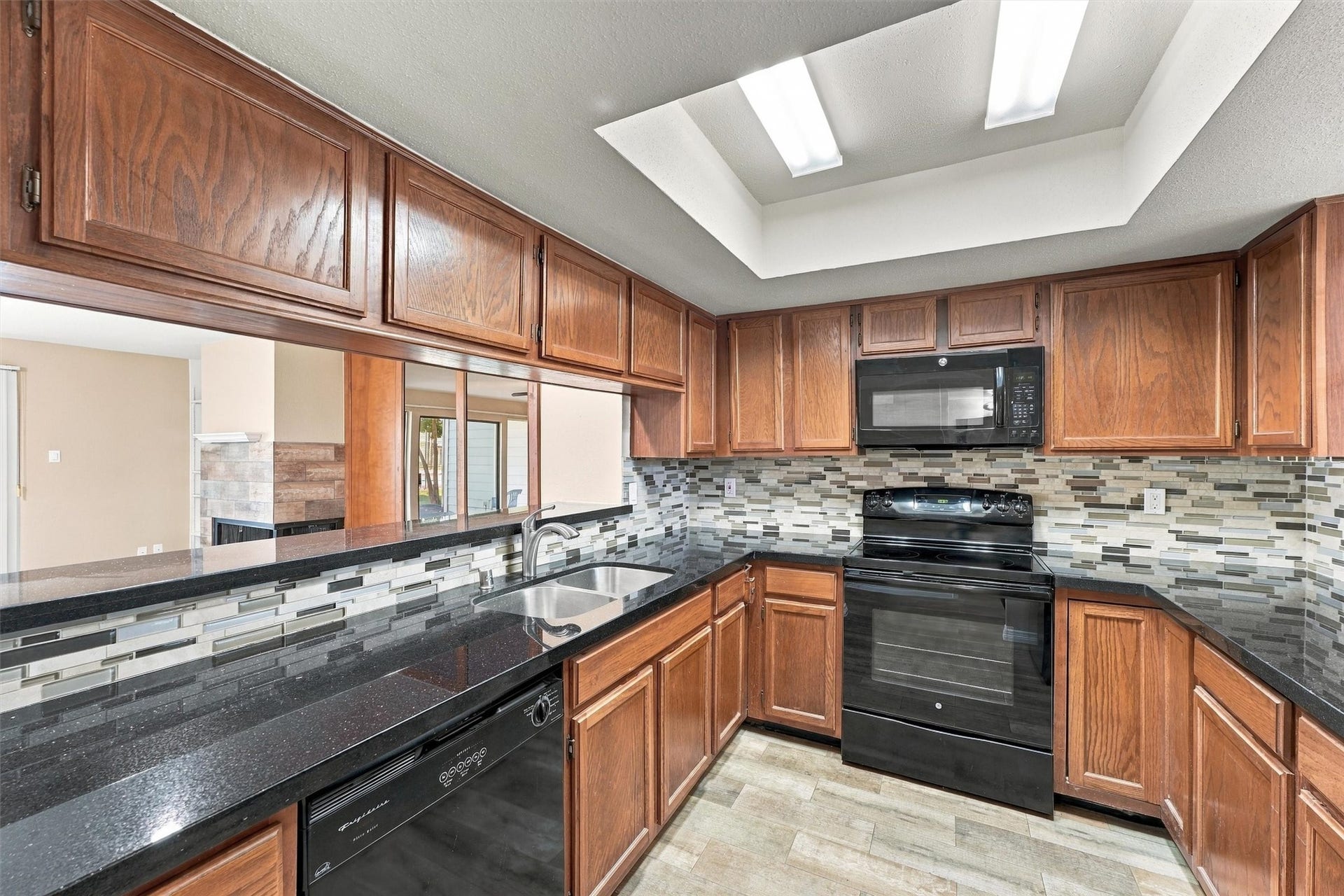 14777 Wunderlich Drive, #2405, Houston, TX 77069 14777 Wunderlich Drive, #2405, Houston, TX 77069