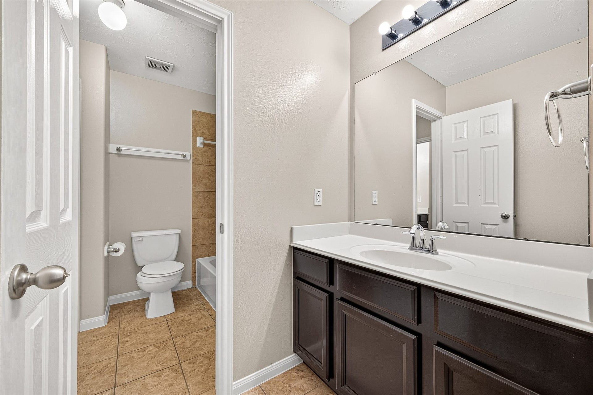3503 Trail Bend, Missouri City, TX 77459 3503 Trail Bend, Missouri City, TX 77459