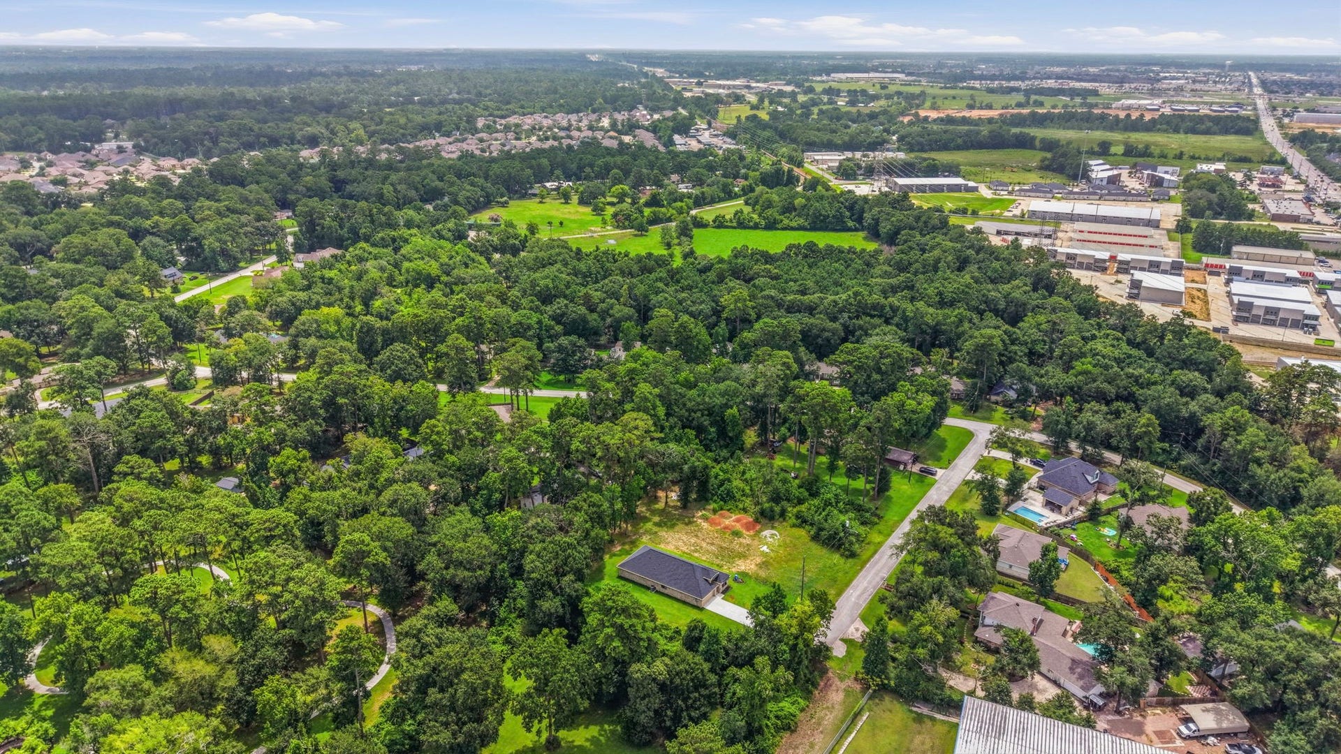 23620 Youpon Lane, Spring, TX 77389 Conveniently located near TX 99 (Grand Parkway) and I 45, shopping, parks, entertainment, and The Woodlands