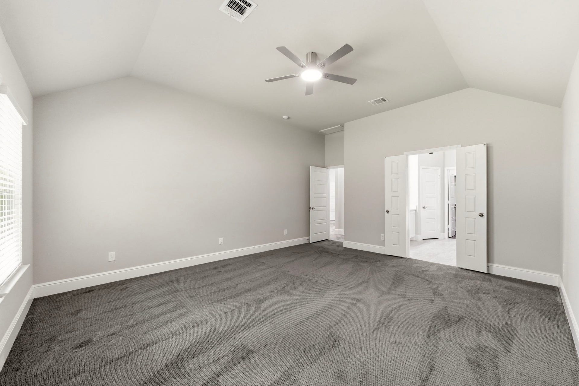 23620 Youpon Lane, Spring, TX 77389 Another angle of the Primary Suite