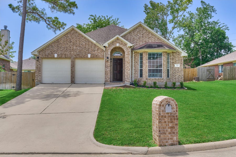 Property photo for 3729 Breckenridge Drive, Montgomery, TX