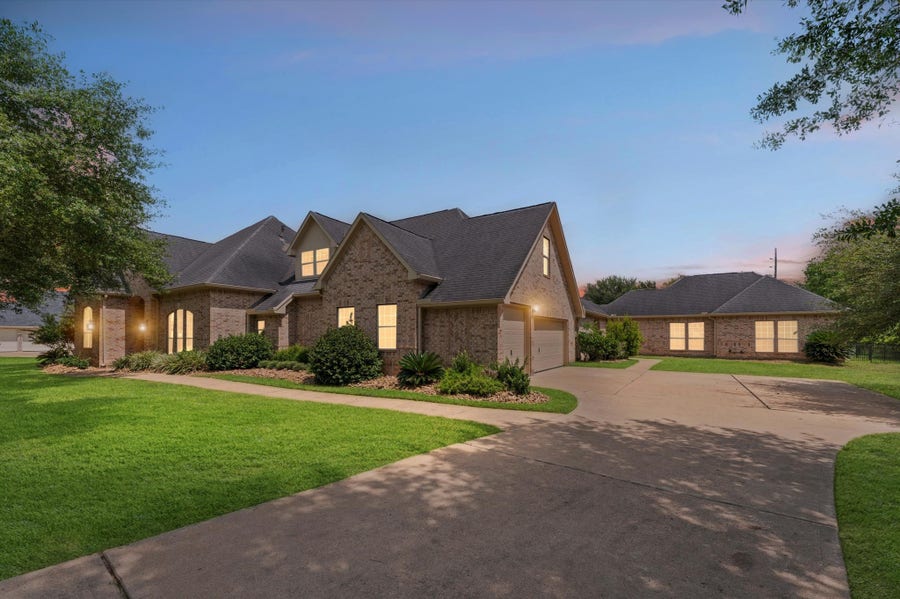 Property photo for 9019 Lady Laura Lane, Richmond, TX