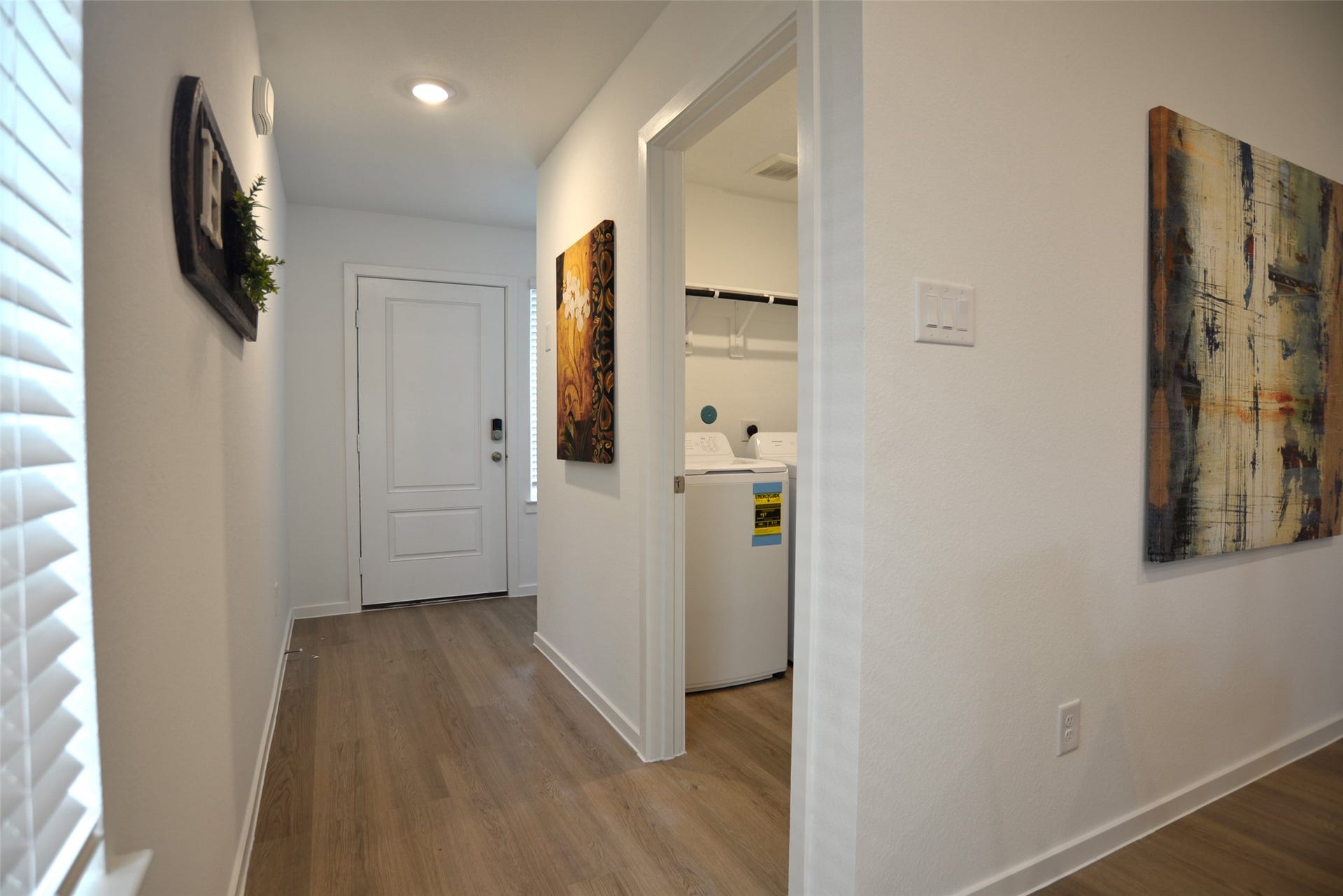 4122 Bronco Station Lane, League City, TX 77511 Towards front door