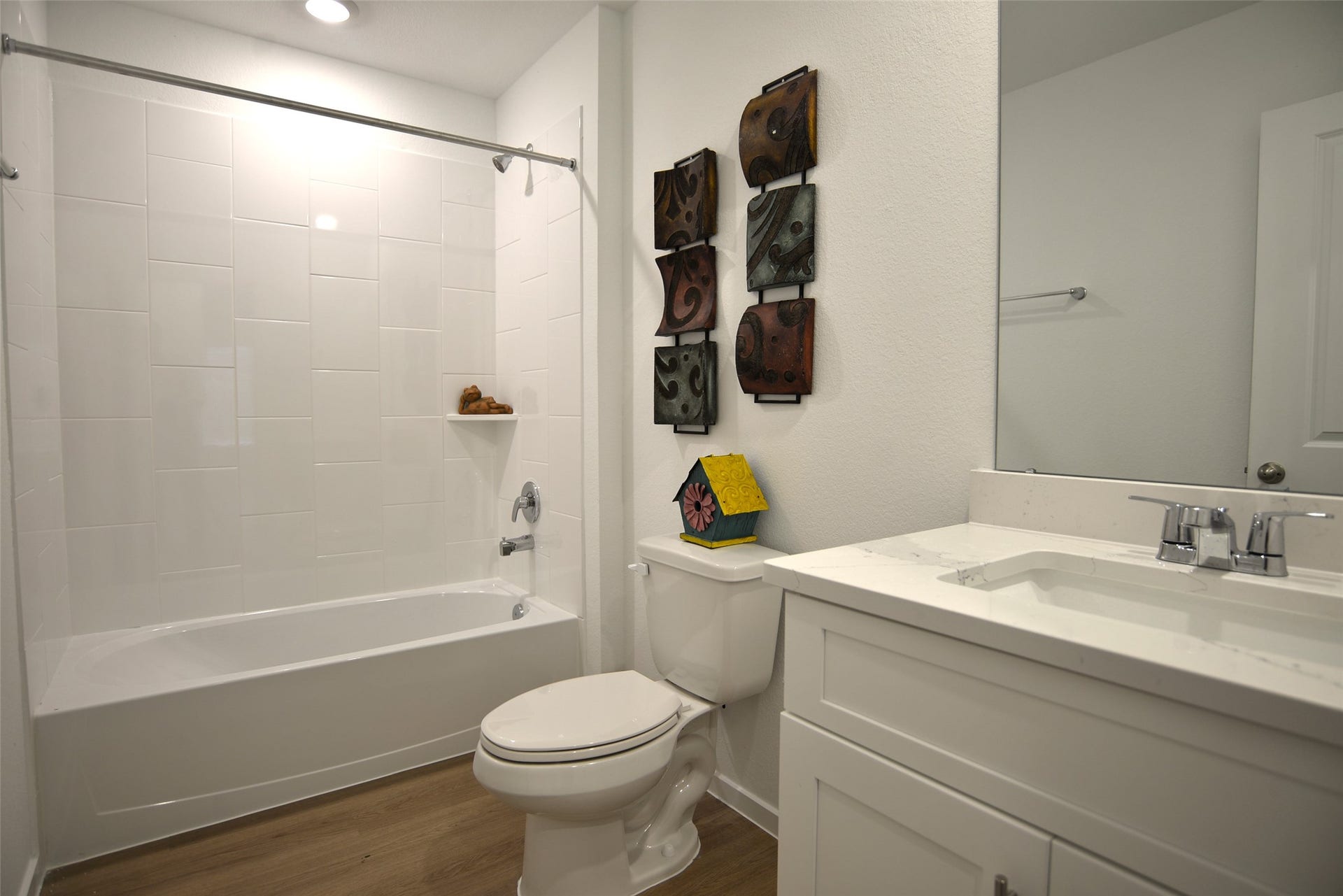 4122 Bronco Station Lane, League City, TX 77511 Bathroom #2